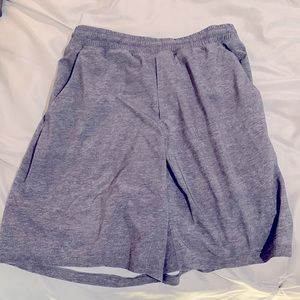 Lululemon 9” pacebreaker linerleas shorts